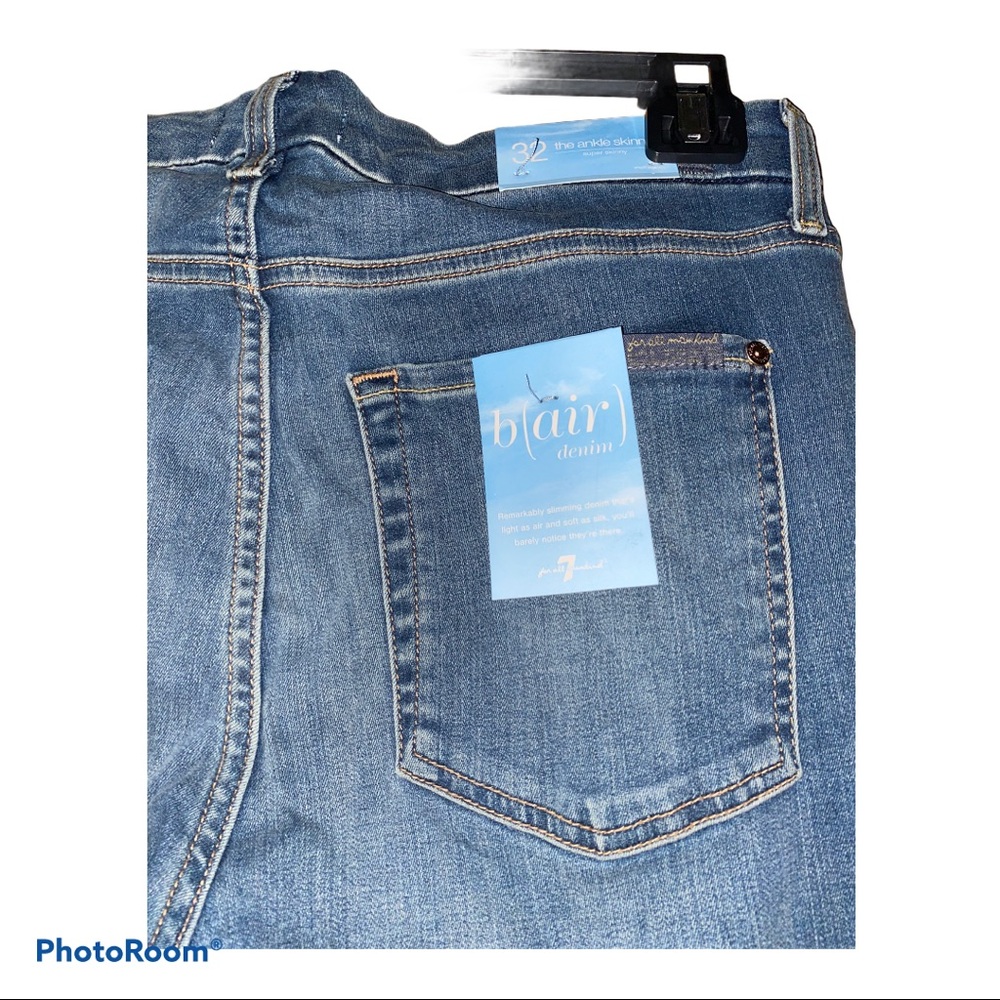 7 FOR ALL MANKIND JEANS